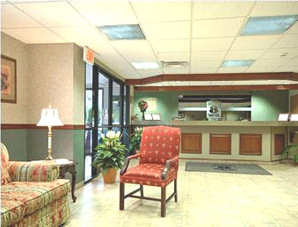Motel Super 8 By Wyndham Erwin, I-26 Exit 37 Erwin