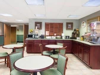 Motel Super 8 By Wyndham Erwin, I-26 Exit 37